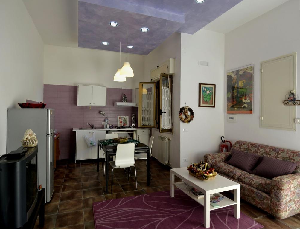 Michael'S House B&B ซาแลร์โน ภายนอก รูปภาพ